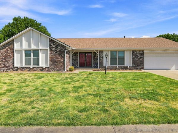 10009 E 40th Street, Tulsa, OK 74146