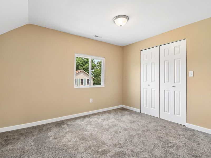185 W Locust Street , Newark, OH 43055 Photo 15