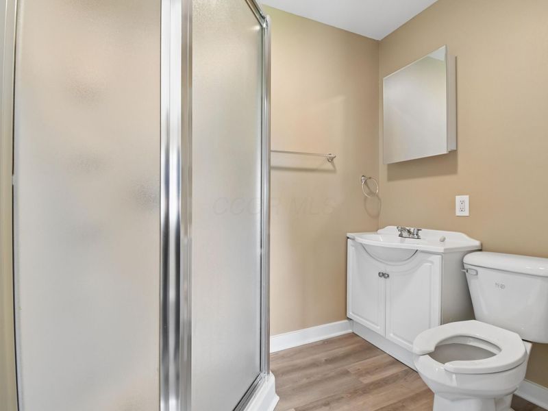 185 W Locust Street , Newark, OH 43055 Photo 17