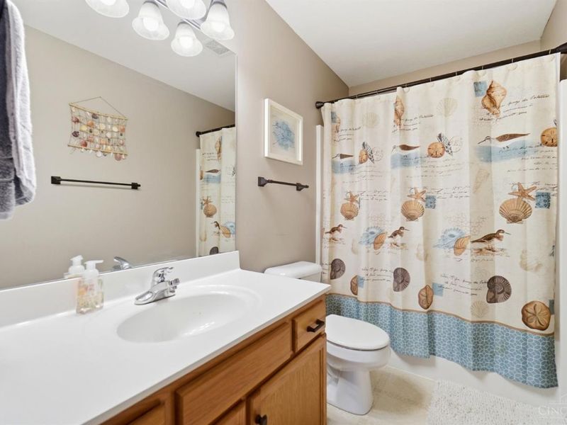 3960 Olde Savannah Drive, Unit 8, Cincinnati, OH 45247 Photo 26