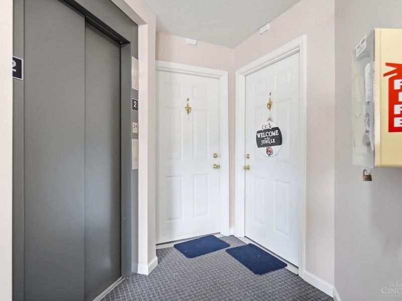 3960 Olde Savannah Drive, Unit 8, Cincinnati, OH 45247 Photo 6