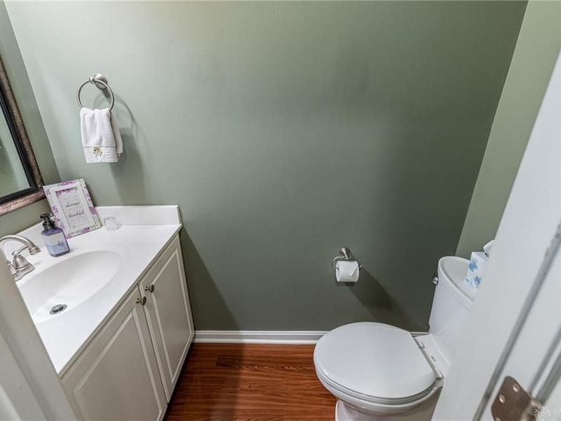 8602 Timber Park Drive, Dayton, OH 45458 Photo 16