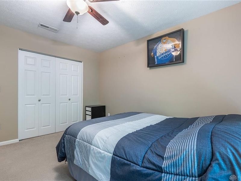8602 Timber Park Drive, Dayton, OH 45458 Photo 20