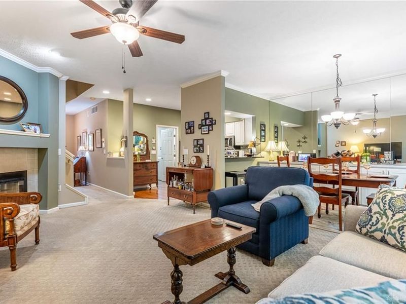 8602 Timber Park Drive, Dayton, OH 45458 Photo 4
