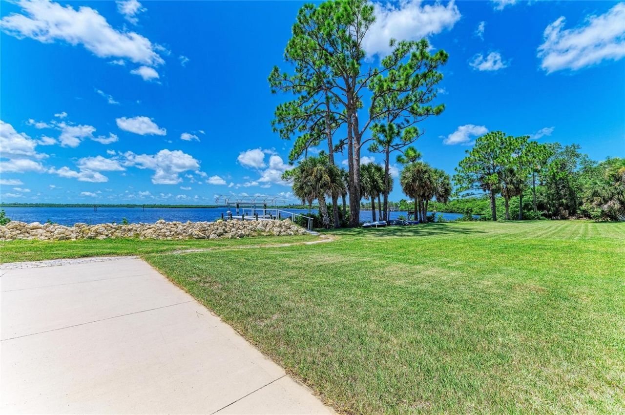 12323 Lackawanna Lane, Port Charlotte, FL 33953 Photo