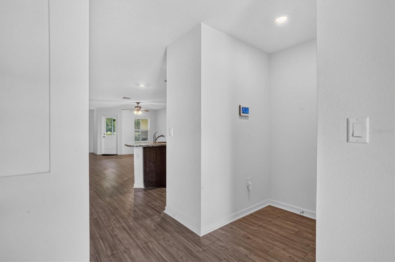 1556 Wynford Circle , Tavares, FL 32778 Photo