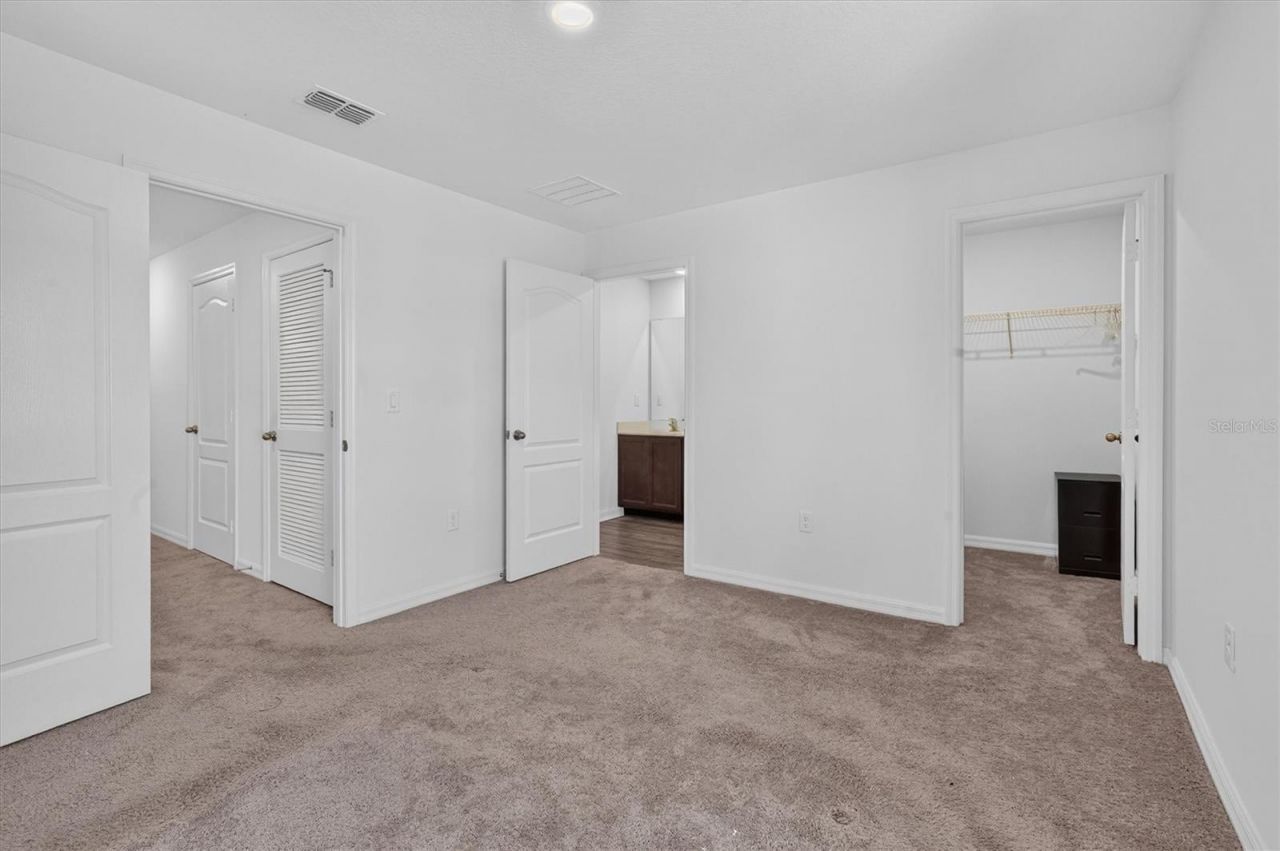 1556 Wynford Circle , Tavares, FL 32778 Photo