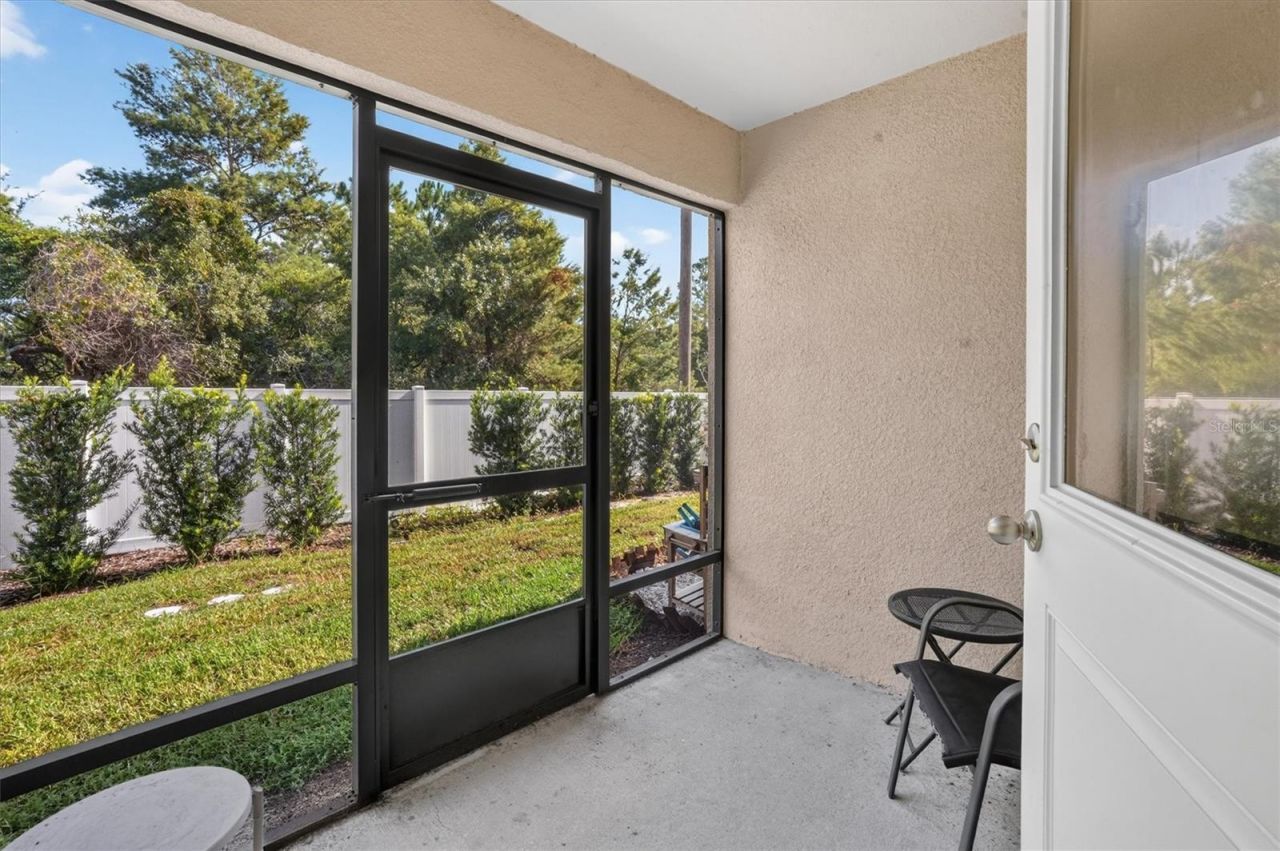1556 Wynford Circle , Tavares, FL 32778 Photo