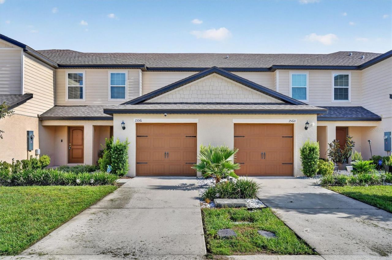 1556 Wynford Circle , Tavares, FL 32778 Photo