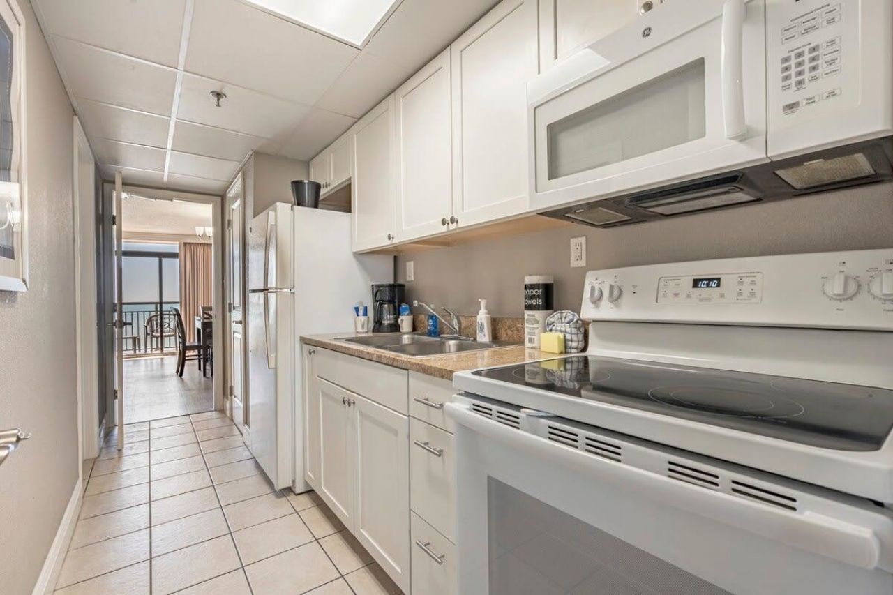 6900 N Ocean Ave. Photo 8