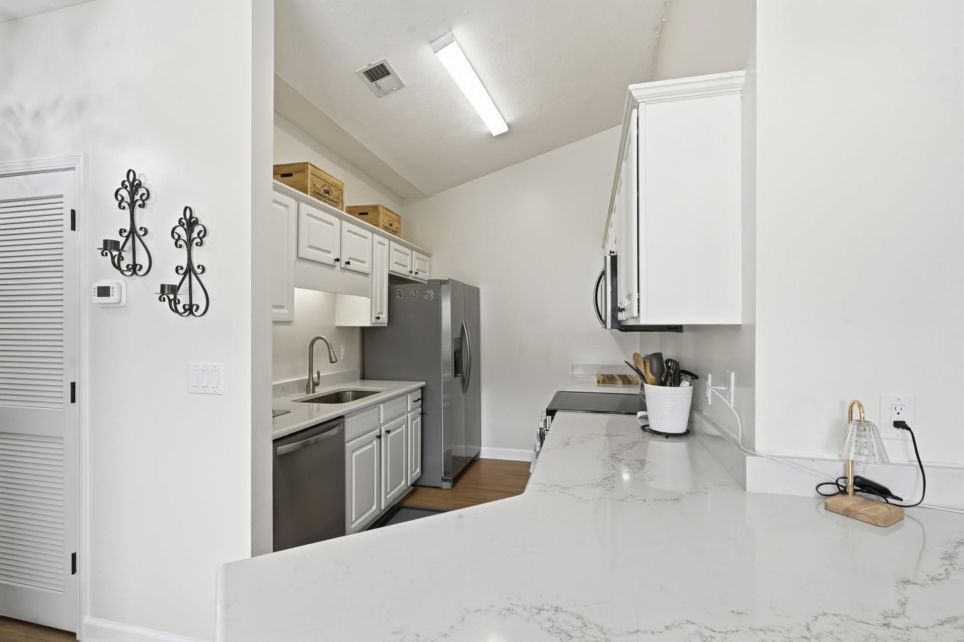 155 Westhaven Dr. Photo 10