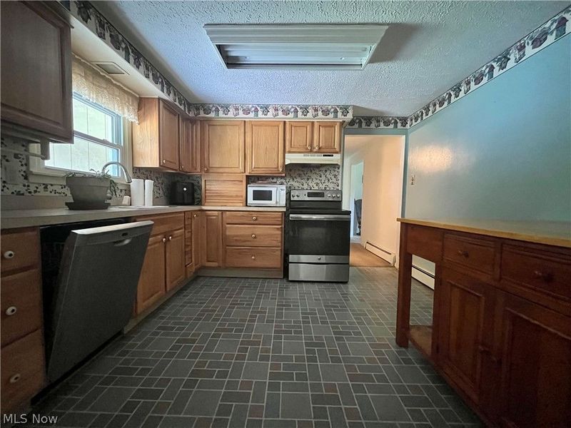 5921 Pine Street , Andover, OH 44003 Photo 17