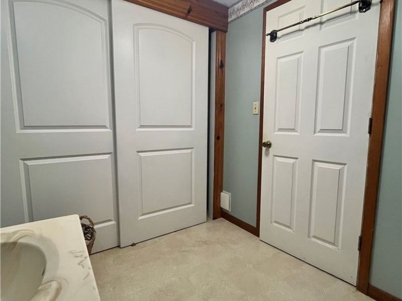 5921 Pine Street , Andover, OH 44003 Photo 25