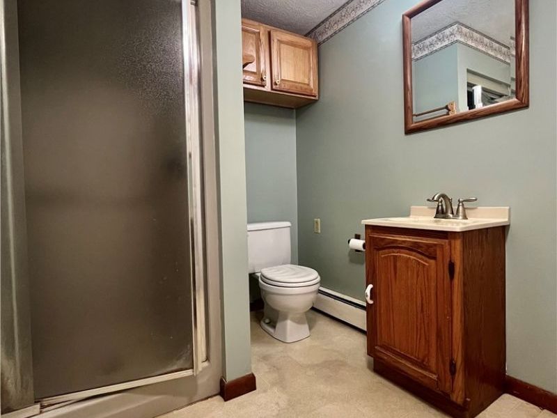 5921 Pine Street , Andover, OH 44003 Photo 5