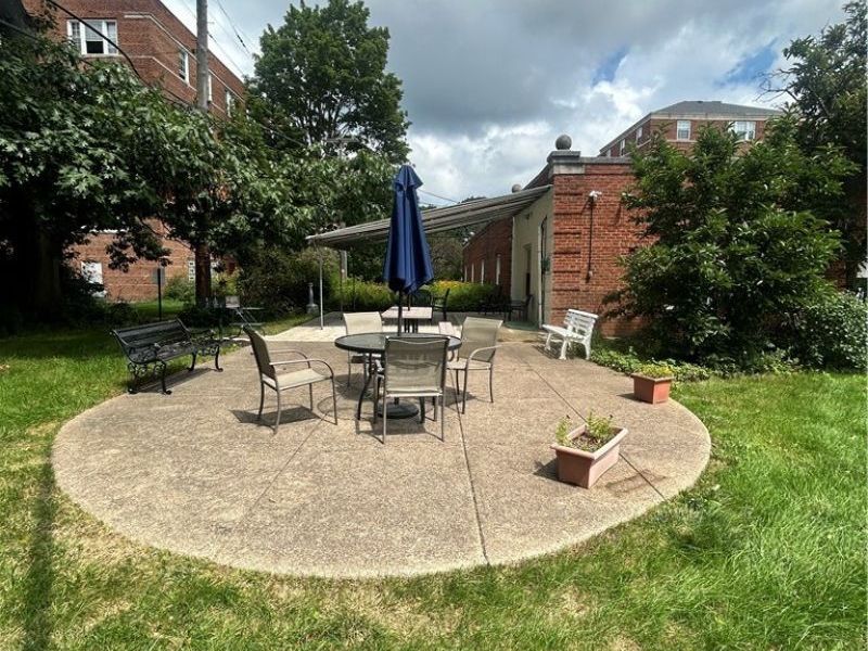 13800 Fairhill Road , Unit 318, Shaker Heights, OH 44120 Photo 2