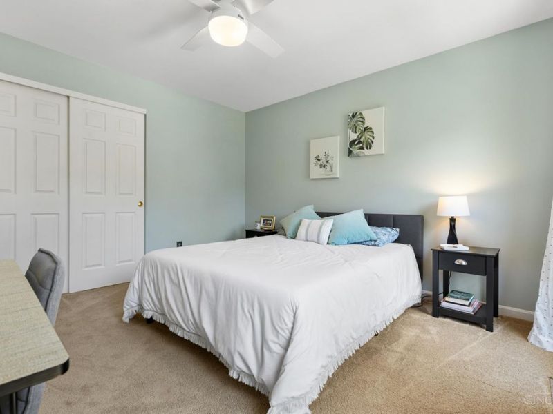 995 Nottingham Drive, Cincinnati, OH 45255 Photo 35