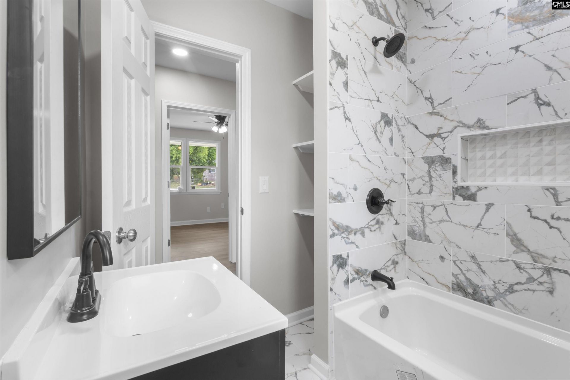 7029 Caludia Dr Photo 20
