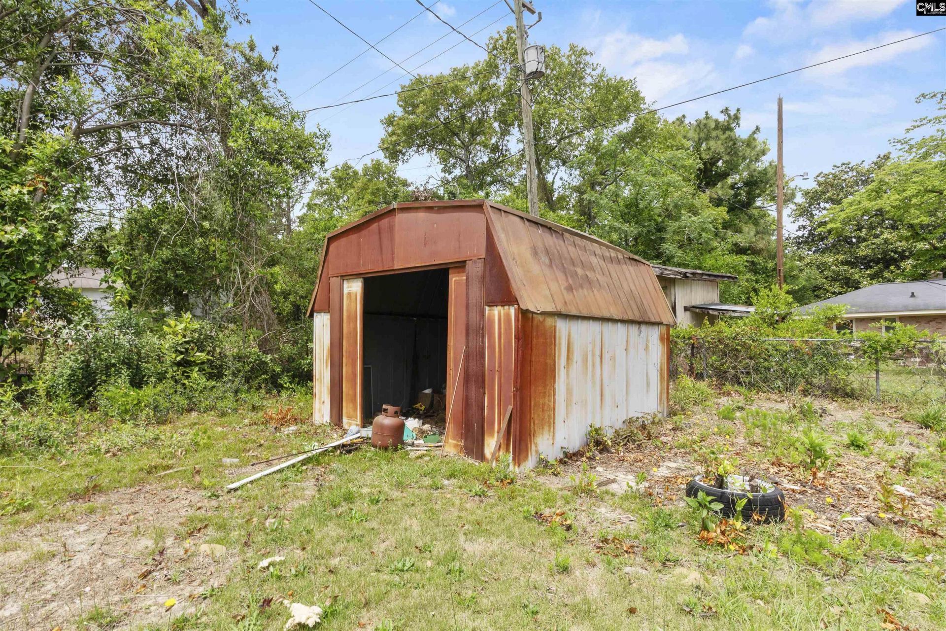 7029 Caludia Dr Photo 23