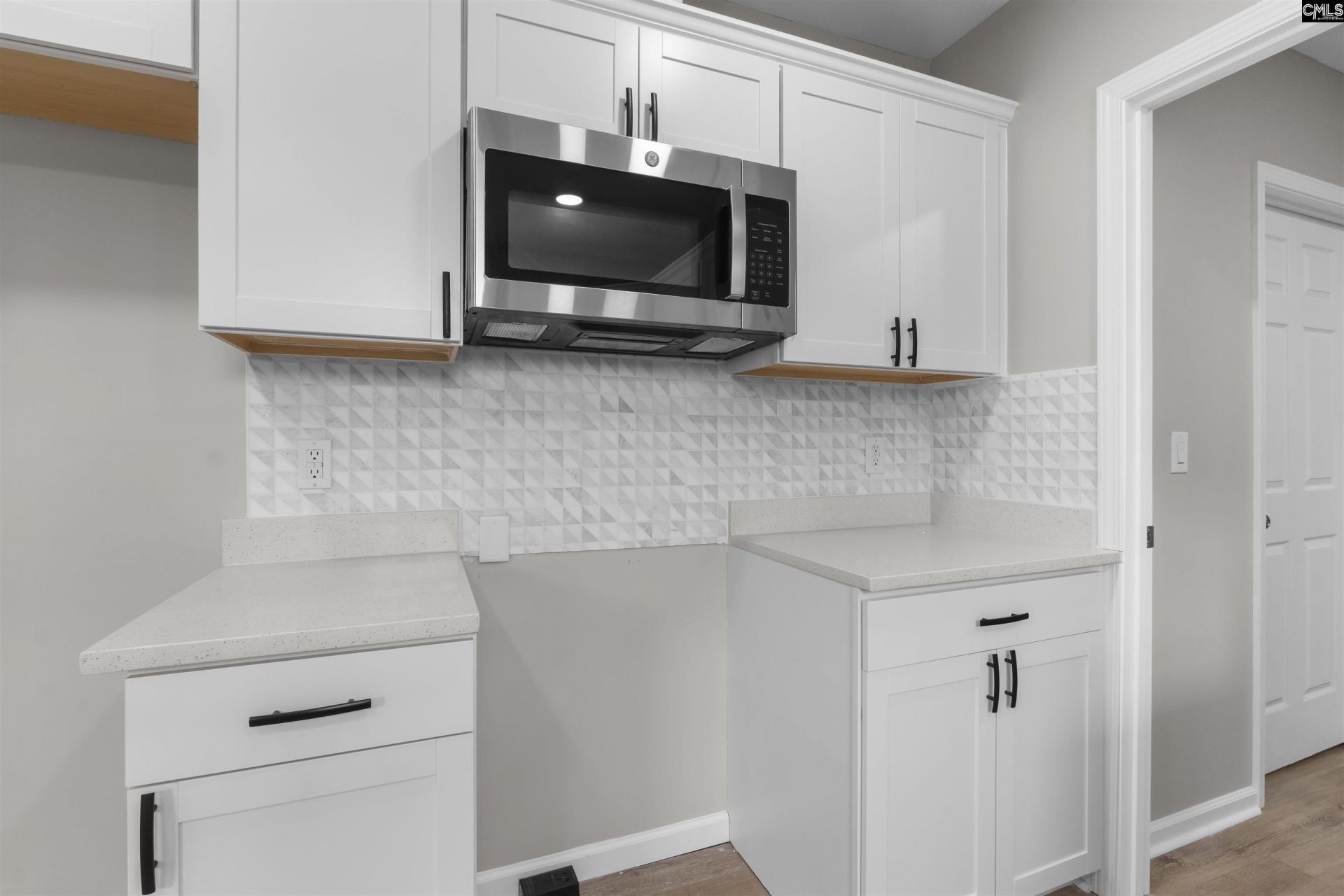 7029 Caludia Dr Photo 6