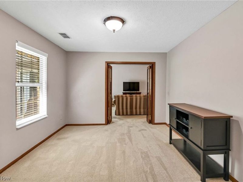 2870 Shakespeare Lane , Avon, OH 44011 Photo 11