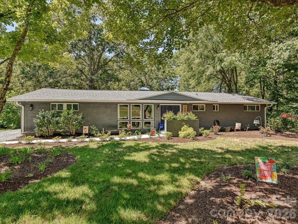 1901 Balfour Lane, Charlotte, NC 28216