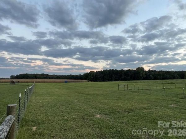 8720 Potter Road S, Waxhaw, NC 28173