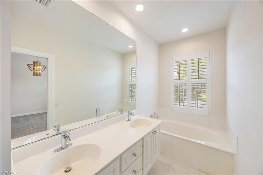 5429 Cove Cir , Unit 109, Naples, FL 34119 Photo
