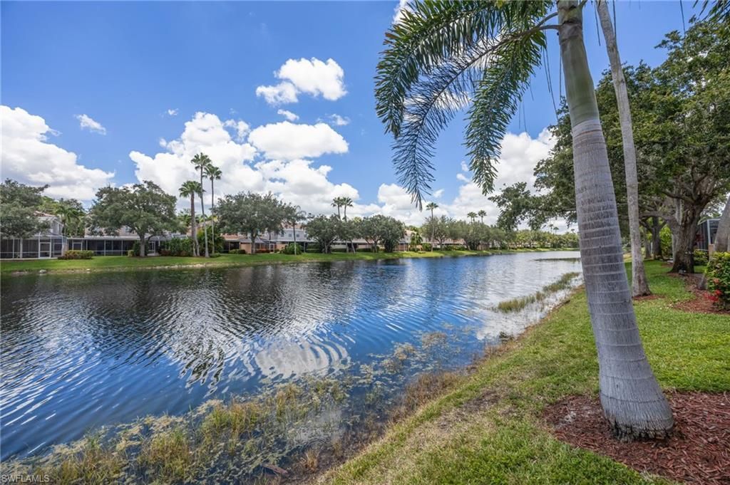 5429 Cove Cir , Unit 109, Naples, FL 34119 Photo