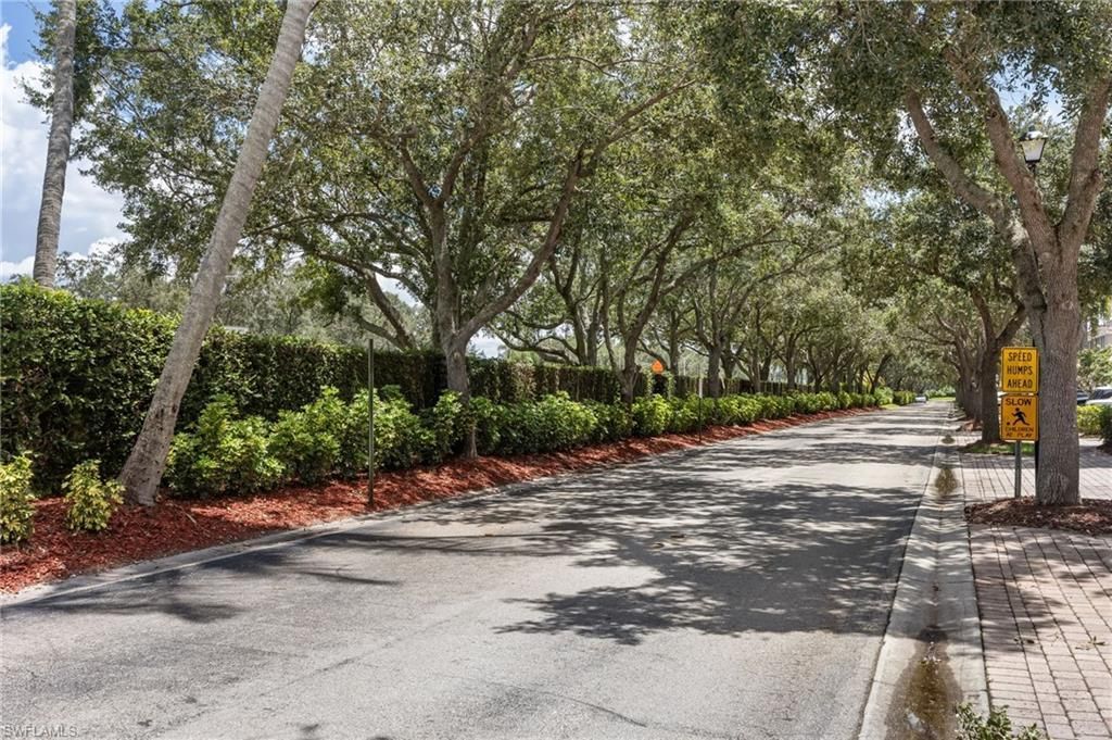 5429 Cove Cir , Unit 109, Naples, FL 34119 Photo