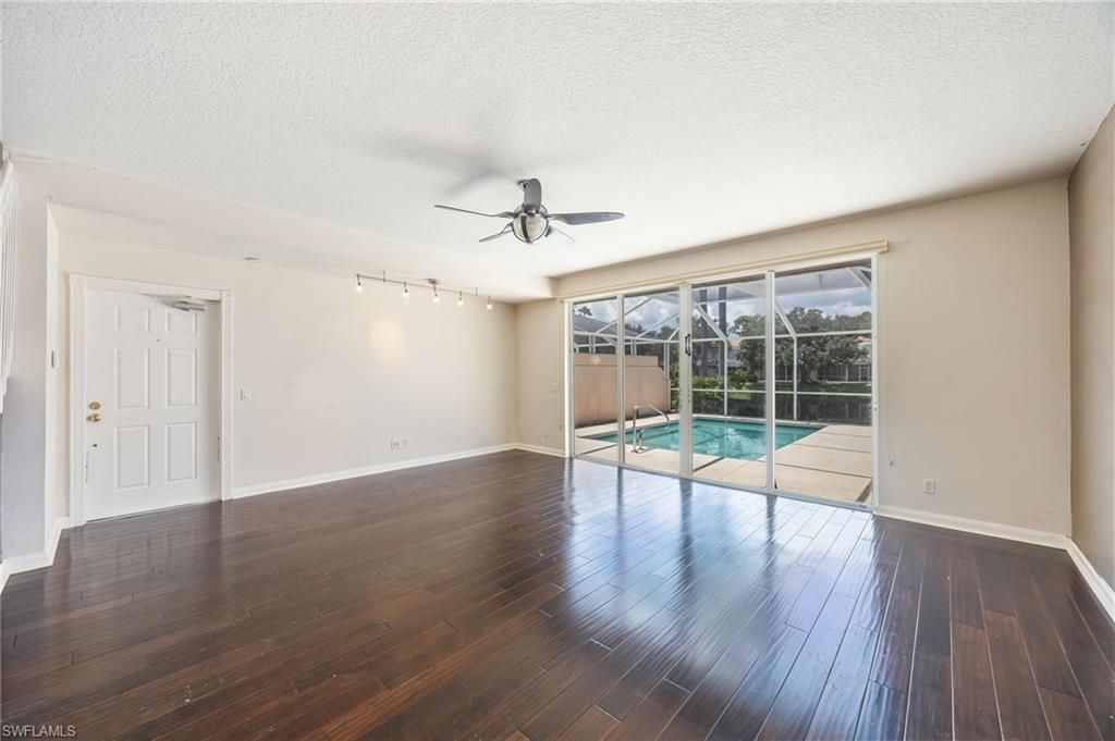 5429 Cove Cir , Unit 109, Naples, FL 34119 Photo