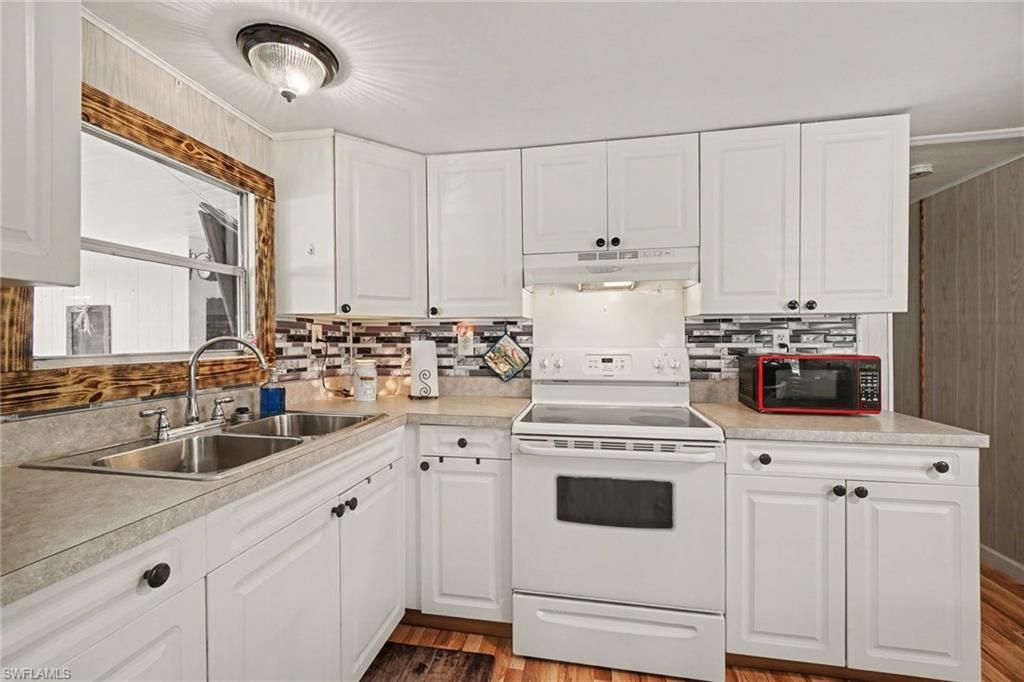881 Homestead Dr , North Fort Myers, FL 33917 Photo