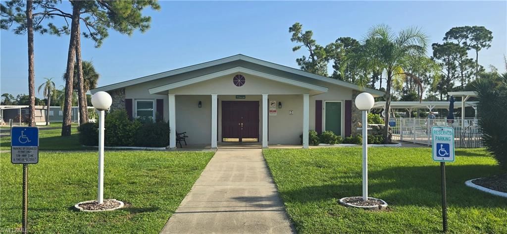 881 Homestead Dr , North Fort Myers, FL 33917 Photo