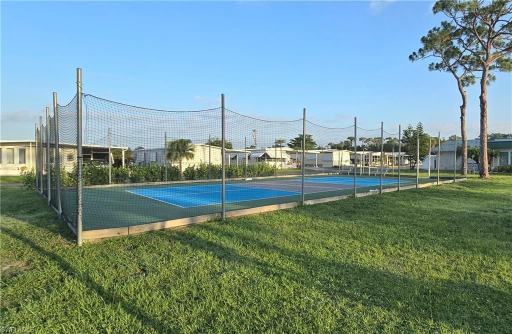 881 Homestead Dr , North Fort Myers, FL 33917 Photo