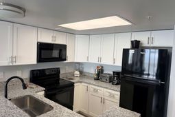 2000 N Ocean Blvd. photo 4