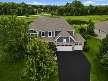 6117 Brookview Manor Drive, Galena, OH 43021