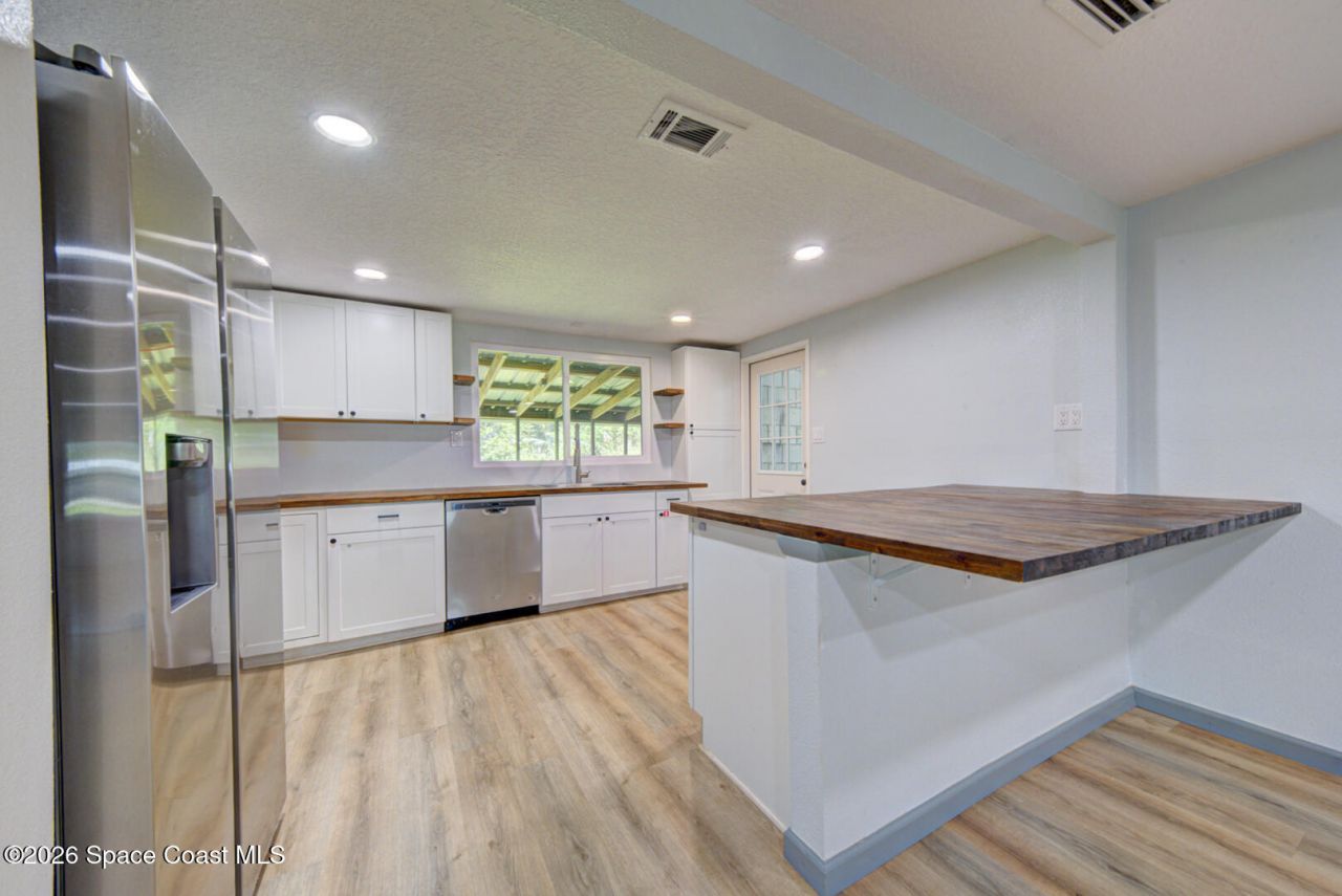 5 Ohio Street , Cocoa, FL 32926 Photo