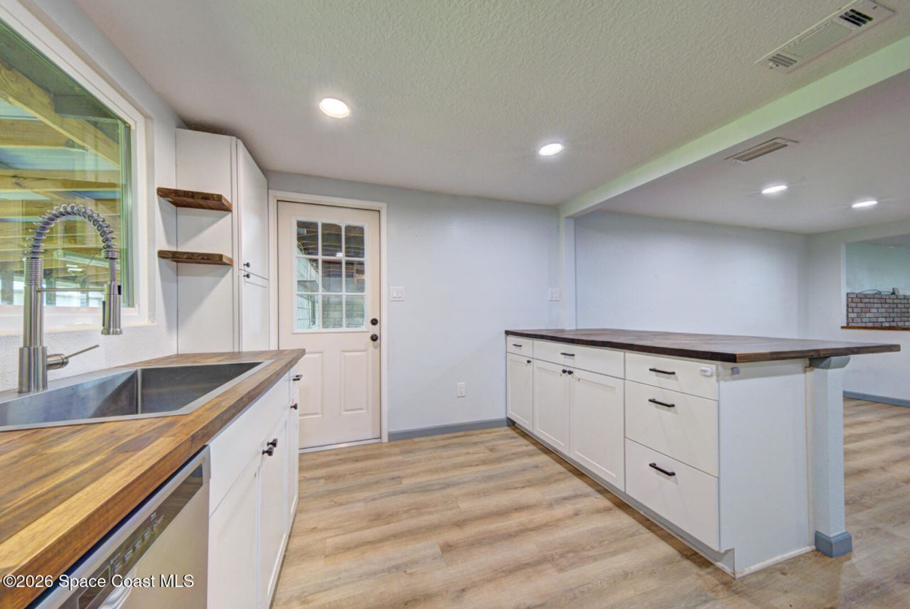 5 Ohio Street , Cocoa, FL 32926 Photo