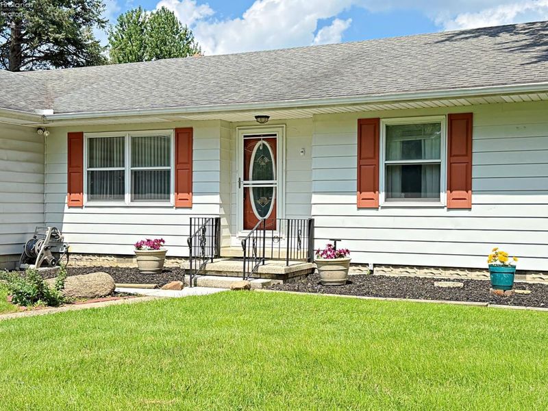 5681 W Tiffin Street, Bascom, OH 44809 Photo 4