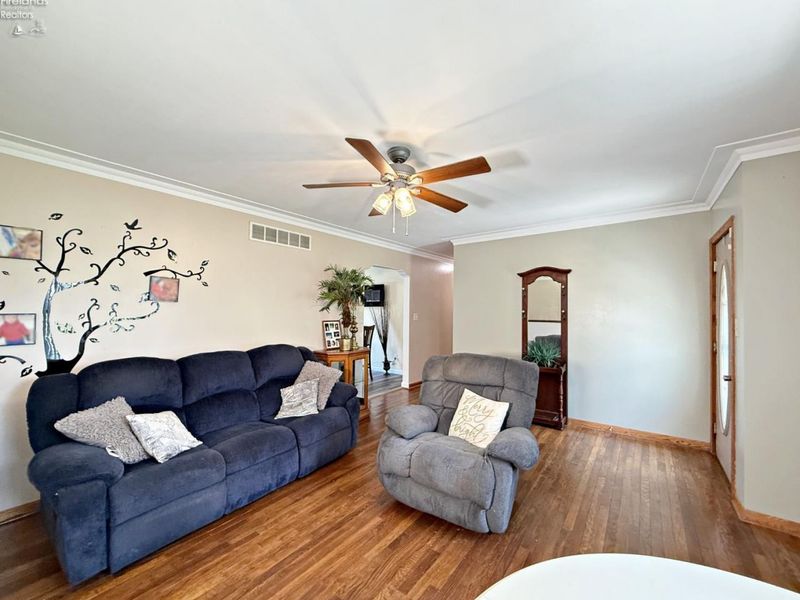 5681 W Tiffin Street, Bascom, OH 44809 Photo 6
