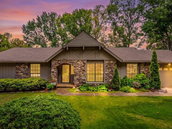 10611 Crestdale Lane, Little Rock, AR 72212