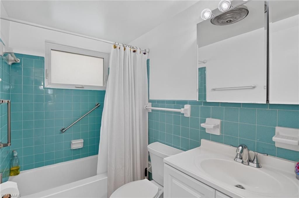 534 4th Ave S, Unit 3, Naples, FL 34102 Photo