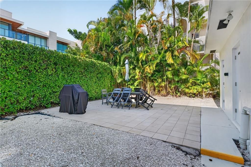 534 4th Ave S, Unit 3, Naples, FL 34102 Photo