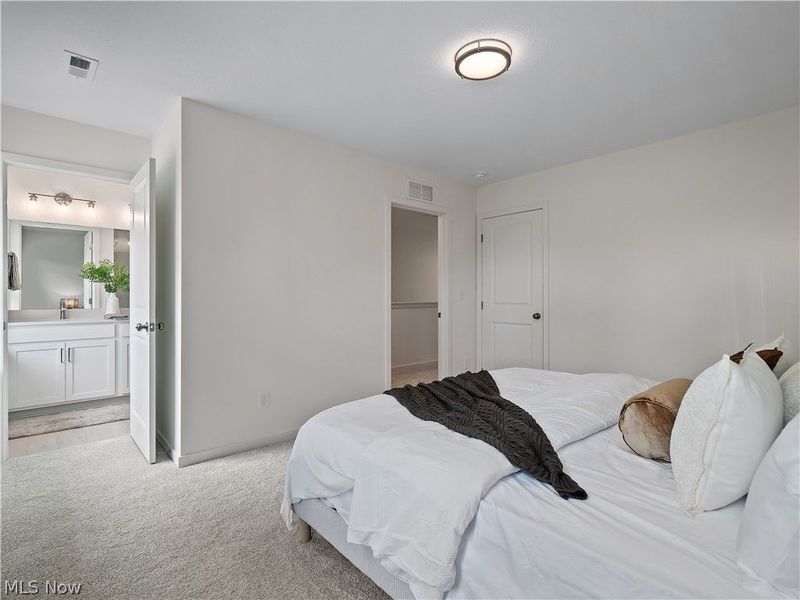 3274 Warren Road , Unit 2, Cleveland, OH 44111 Photo 33