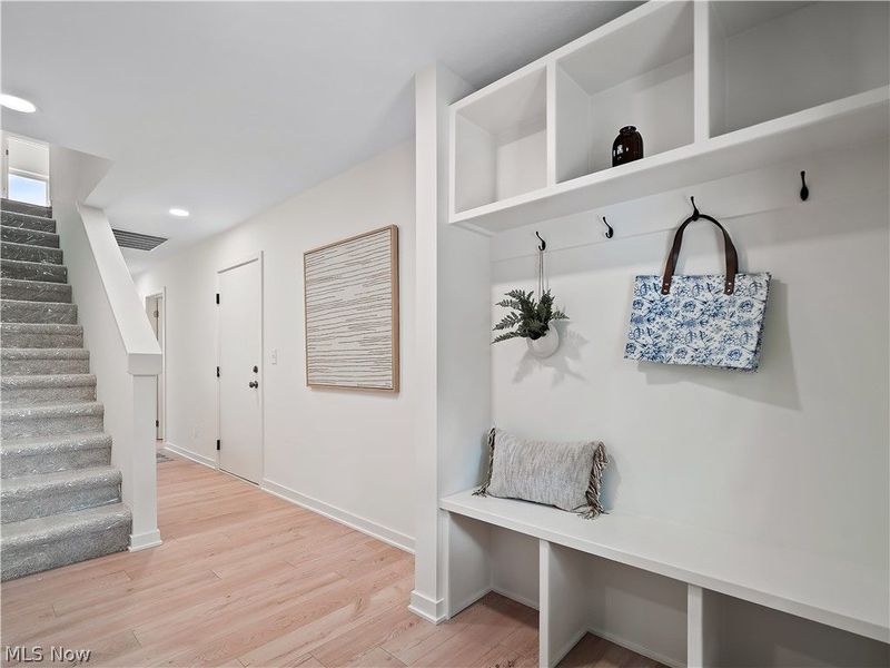 3274 Warren Road , Unit 2, Cleveland, OH 44111 Photo 6