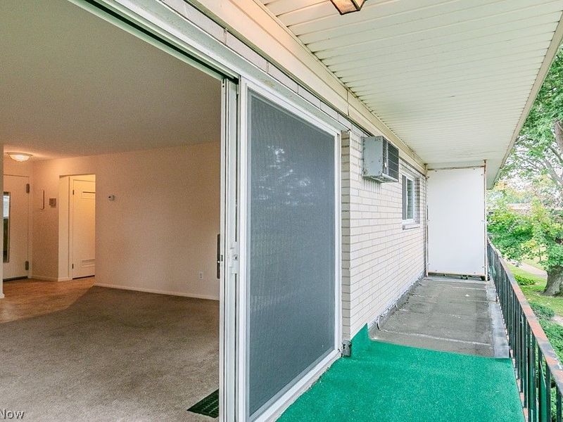 1372 Golden Gate Boulevard , Unit B204, Mayfield Heights, OH 44124 Photo 19
