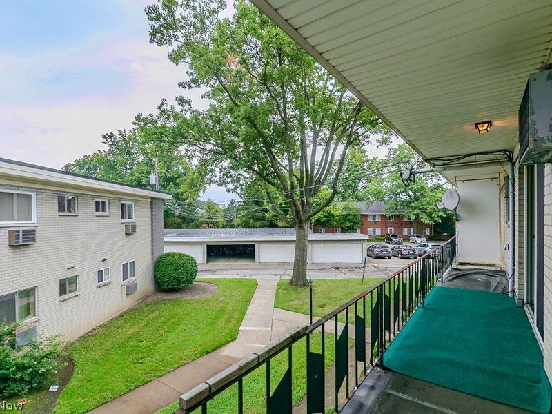 1372 Golden Gate Boulevard , Unit B204, Mayfield Heights, OH 44124 Photo 20