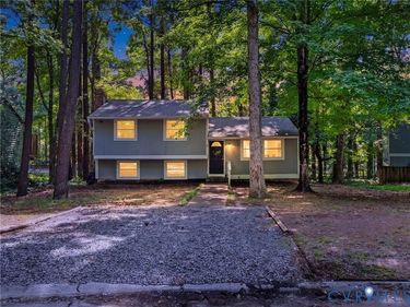 2703 Sutters Mill Court , Chesterfield, VA 23112