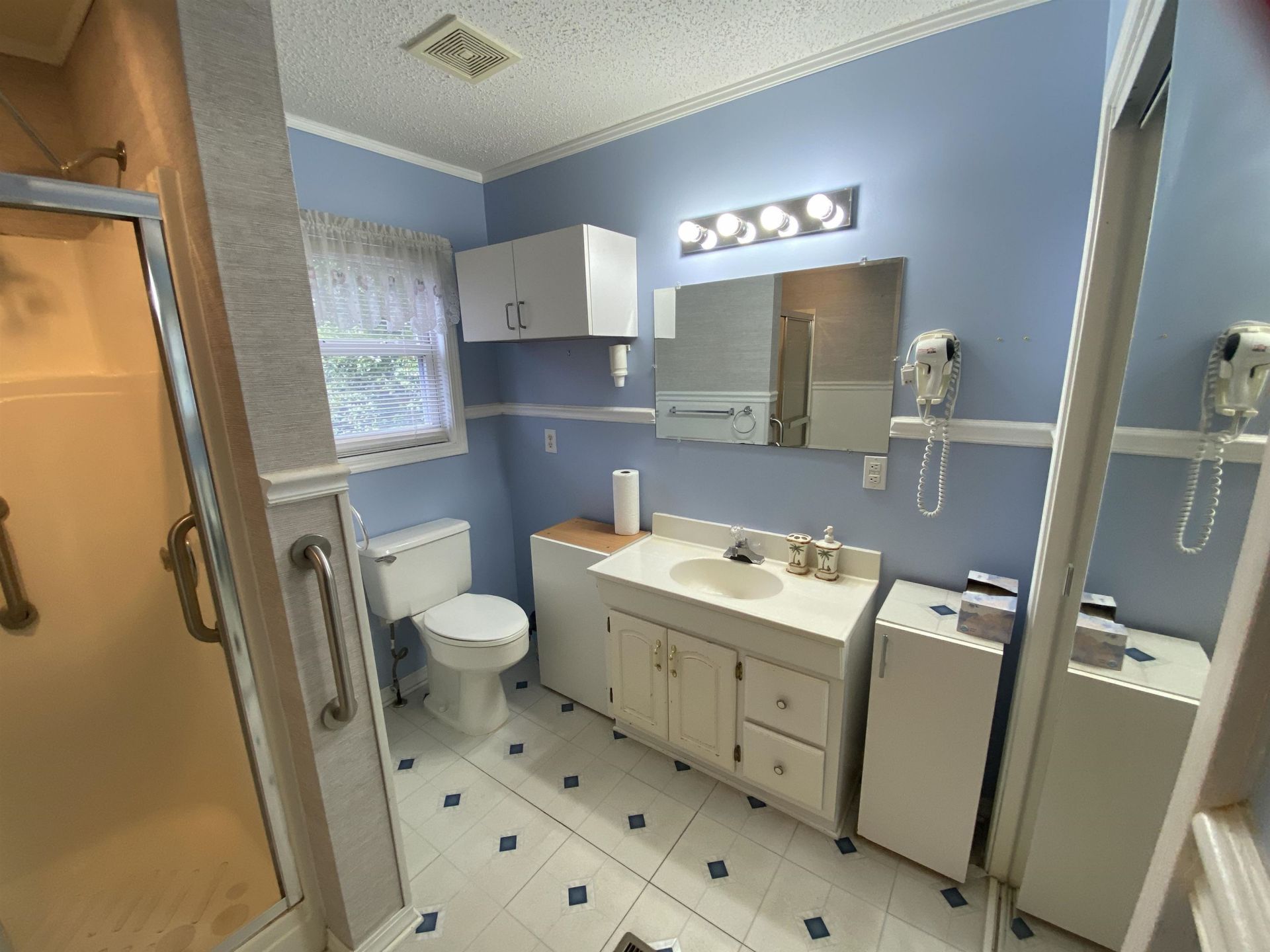 5400 Little River Neck Rd. Photo 10