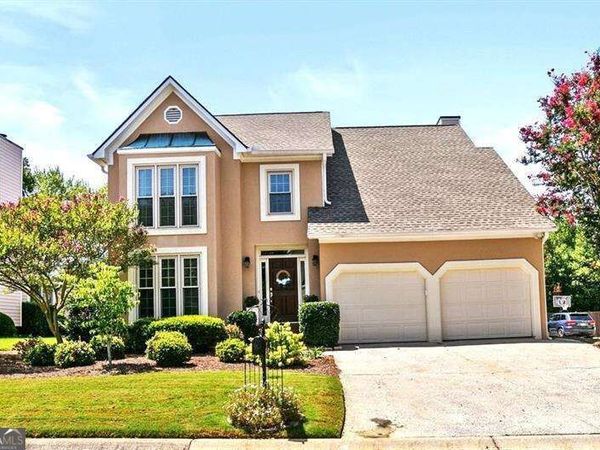 2209 Concord Square NE, Marietta, GA 30062