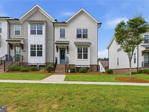 835 Green Sapling Trail, Suwanee, GA 30024